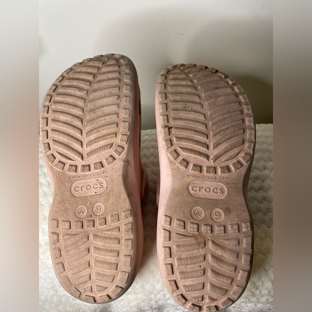 CROCS Baya Platform Clog Sandals in Light Pink size 9 - Picture 8 of 8